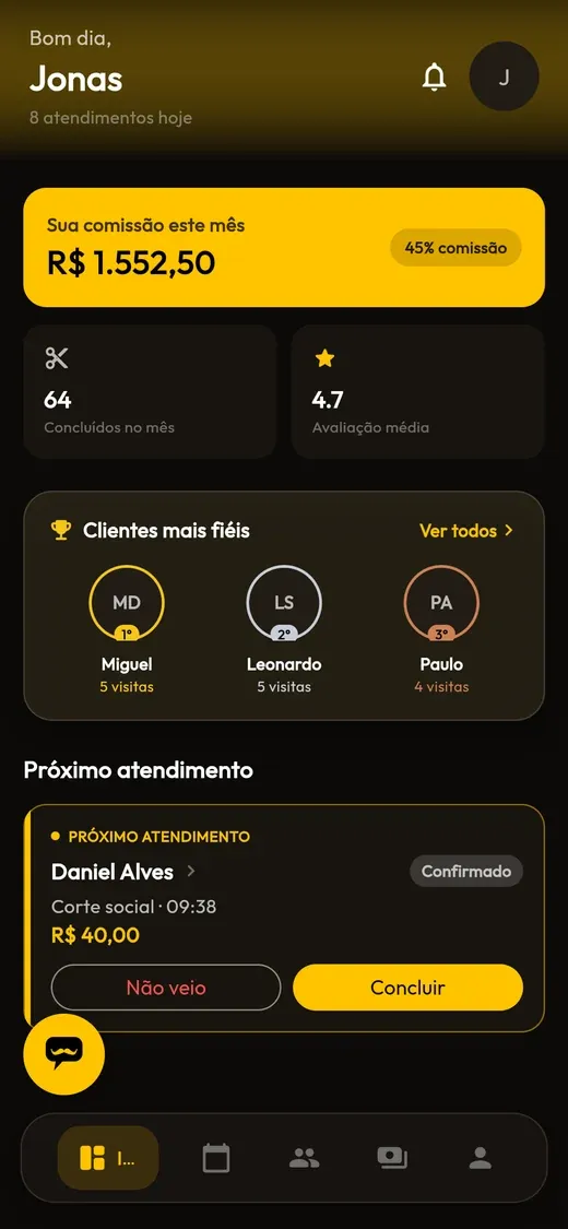 App do Rukz na tela do barbeiro, com comissão do mês e próximo atendimento